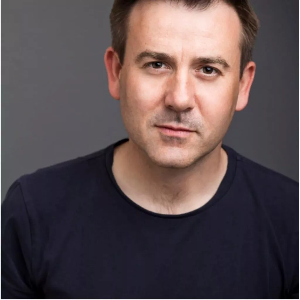 Graeme Hawley as Laurence (Credit: Royal Exchange)